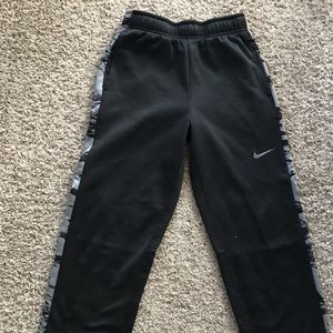 Boys L Nike Dry-Fit Pants